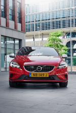 Volvo V40 T4 R-Design 2016 года (WW)
